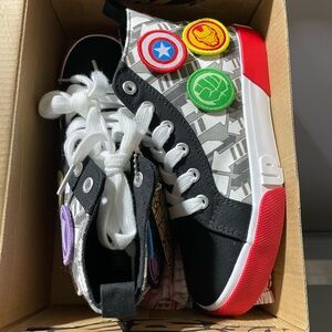 Marvel Kids High-Top Sneakers - Black and Red